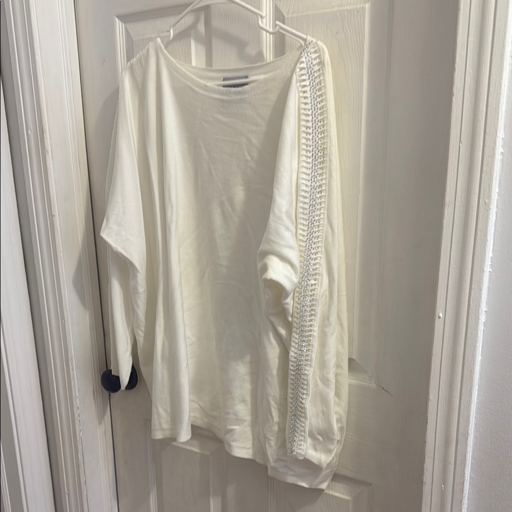 Chic White Long Sleeve Top with Embellished Shoulder